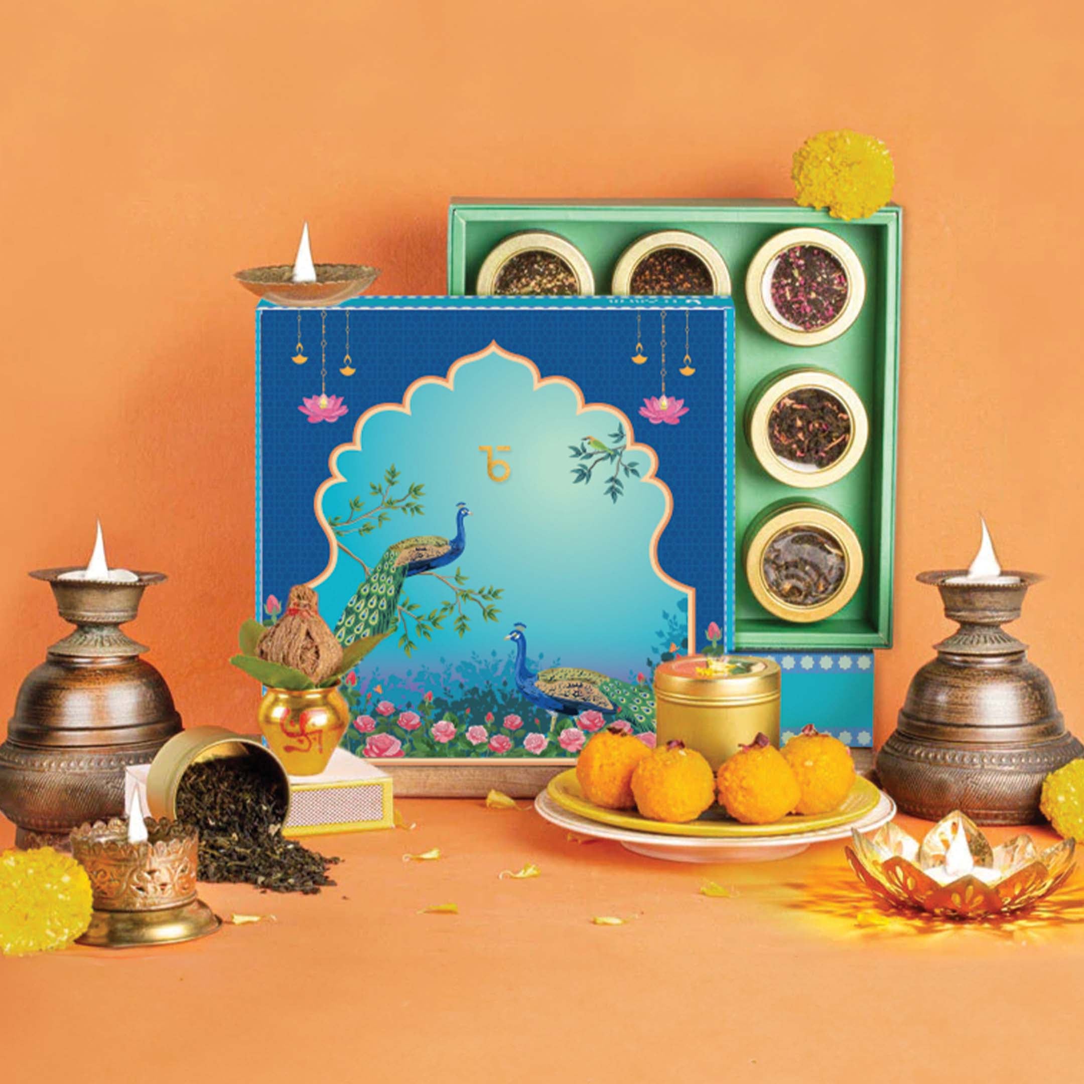 Mayura's Blessing Gift Box: 9 Artisanal Teas of India
